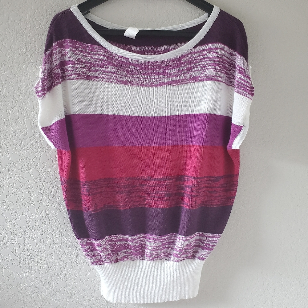 Striped short sleeve sweater